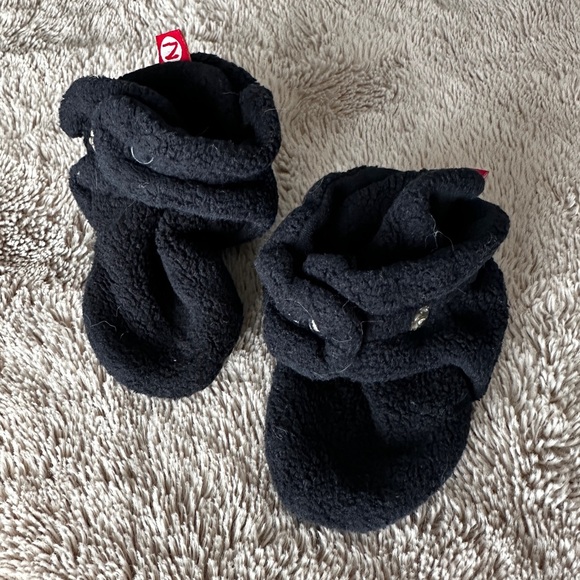 Baby booties for the cold. - Picture 8 of 8